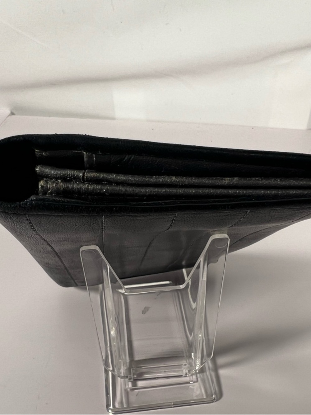 1124: Chanel Vertical Quilted Leather Wallet CC Logo Black - Picture 7 of 16
